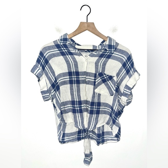 RAILS Amelie Short Sleeve Plaid Shirt Size Medium - Picture 5 of 11
